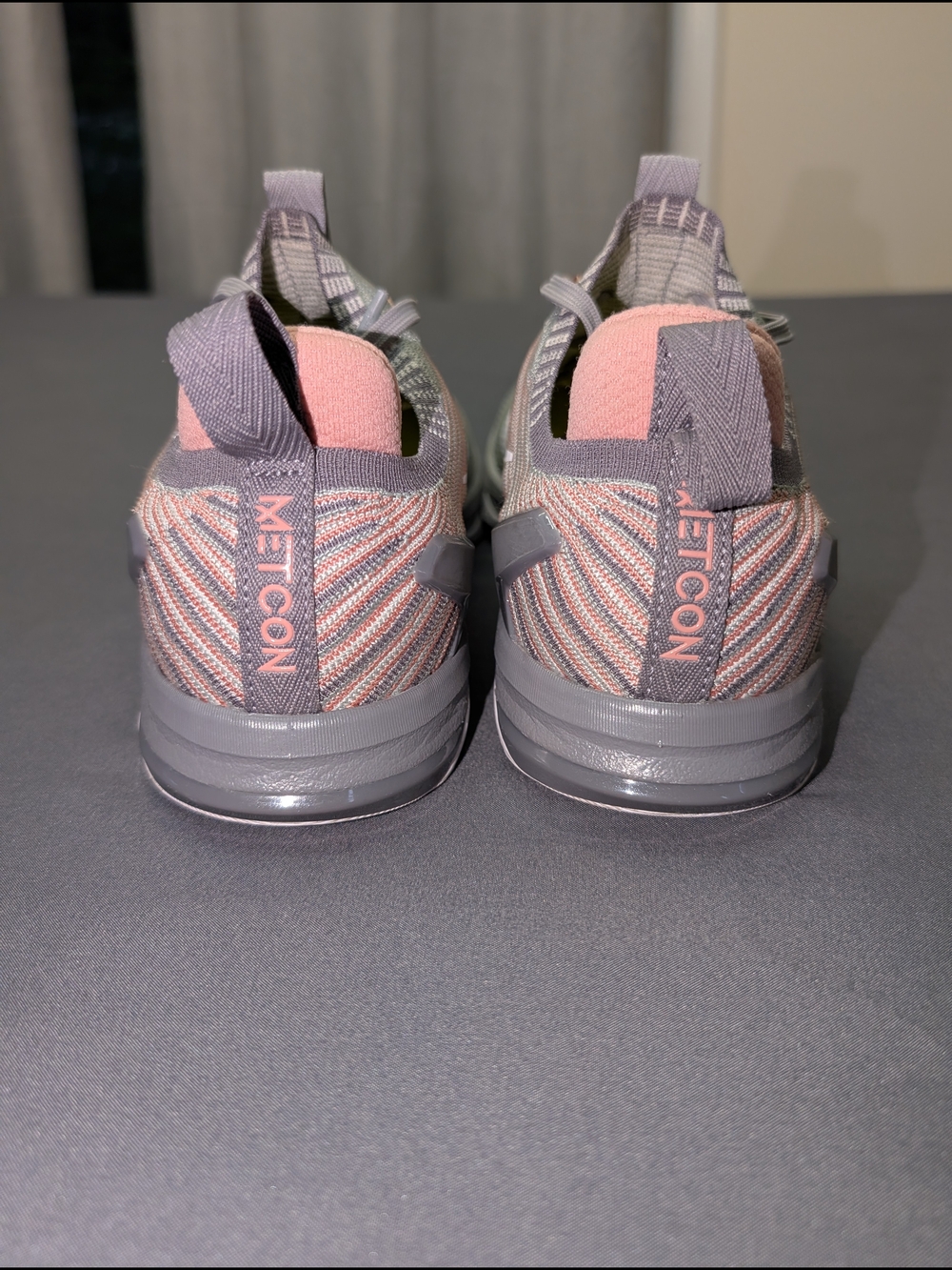 Nike Metcon DSX Flyknit Training Shoes Womens 9 Gray Pink CrossFit Gym - Picture 8 of 9